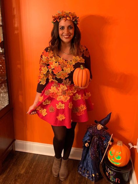 Fall Costume Autumn, Autumn Costume Ideas, 4 Seasons Halloween Costume Diy, Four Seasons Halloween Costume, Four Seasons Costume, Seasons Costume, Alphabet Parade, Fall Halloween Costume, Autumn Costume