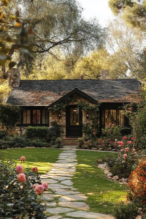 Cozy Bungalow Exterior, Wood House Astethic, Rustic Cottage Exterior, Cute Bungalow, English Countryside Home, Cheap House, Victoria House, Dream Life House, Cottage Style Homes