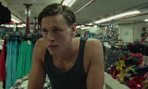 Beach Rats, Harris Dickinson, Ronald Weasley, The Observer, The Darkest Minds, Tough Guy, Movie Photo, Teenage Dream, Male Face