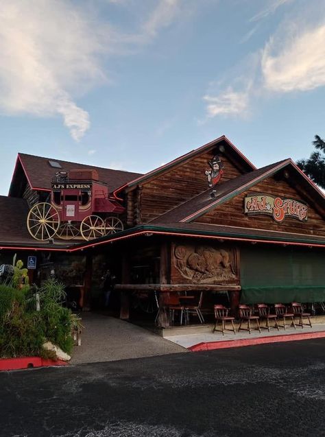 Cowboy Restaurant Design, Western Bar Ideas, Cowboy Restaurant, Ranch Restaurant, Cabin Restaurant, Beer Garden Ideas, Country Restaurant, Cowboy Bar, Dream Restaurant