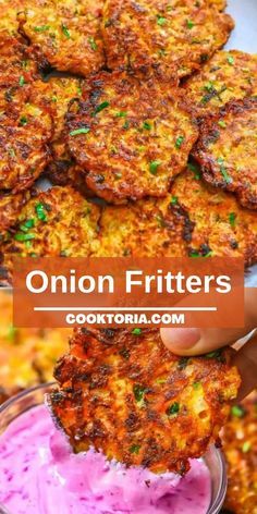 Onion Fritters - A simple recipe with a tasty crunch that is loaded with fun flavors and an amazing taste. FOLLOW Cooktoria for more deliciousness! If you try my recipes - share photos with me, I ALWAYS check! Onion Fritters Recipe, French Fried Onion Recipes, Apple Fritter Recipe, Fried Onions Recipe, Onion Fritters, Green Onions Recipes, Veggie Fritters, Potato Fritters, Fried Foods