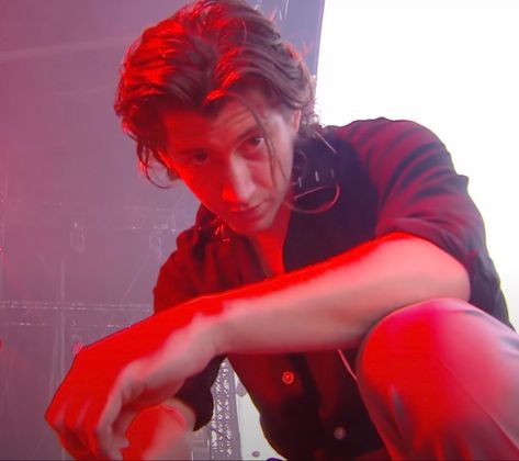 Alex Turner 2016, Alex Turner, A Man, Wall