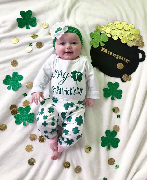 Baby St Pattys Day Pictures, Infant St Patricks Day Photos, St Patricks Day Milestone Photo, St Patrick’s Day Newborn Photoshoot, Saint Patricks Day Baby Pictures, St Patrick’s Day Baby Pictures, St Patricks Day Photo Shoot Baby, Baby Age Pictures, St Patricks Day Baby Photoshoot