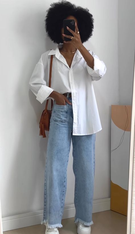 Cute Dress Shirt Outfit, Black Business Woman Aesthetic Outfit, Classy Outfits Black Women Casual, Teaching Outfits Elementary Casual, Black Women Casual Fashion, Black Woman Casual Outfits, Minimalist Outfits Black Women, Minimalist Style Black Women, Museum Outfits Black Women