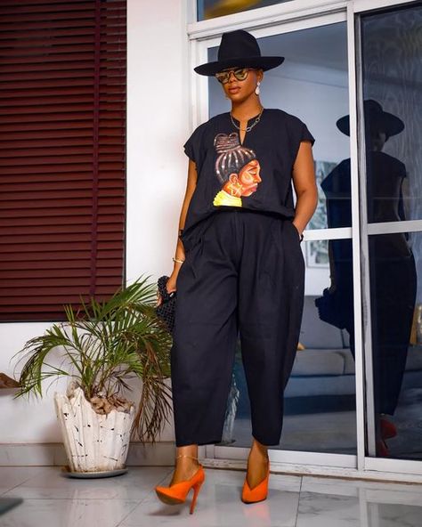 Angel Obasi on Instagram: "•|It's the Ako cool type of day.|• 📸: @the.look.man Top: @ako_africa" Summer Wide-leg Harem Pants For Streetwear, Plus Size Afro Punk Fashion, Chic Wide-leg Harem Pants, Afropunk Fashion Plus Size, Summer Streetwear Wide-leg Harem Pants, Summer Casual Outfits For Women, Edgy Outfits Summer, Street Style Women Casual, Fashion Styles Types