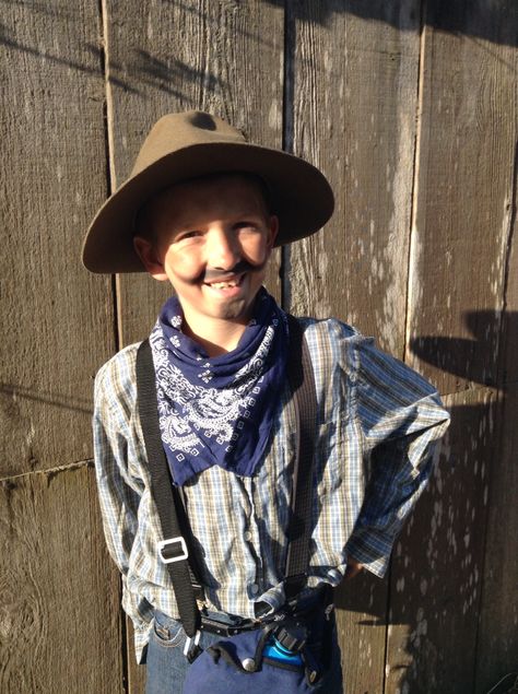 4th grade Gold Rush Day Walk Through California 4th Grade Costumes, Gold Miners Costume, Gold Miner Costume, Gold Rush Outfit, Miner Costume, Rush Outfit Ideas, Gold Rush Projects, Koala Costume, Pilgrim Costume