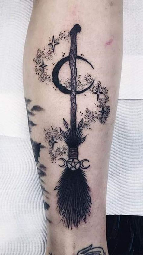 Witchcraft Tattoo, Wicca Tattoo, Lotus Tattoo Design, Witch Tattoo, Creepy Halloween Decorations, Initial Tattoo, Halloween Tattoos, Halloween Celebration, Mini Tattoos