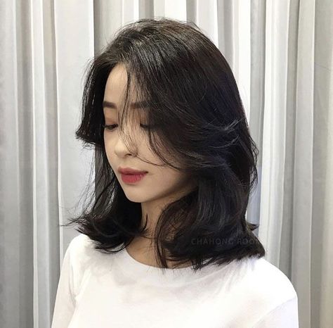 Korean Short Hair, Asian Short Hair, Shot Hair Styles, Haircuts For Medium Hair, Haircuts Straight Hair, Short Hair Haircuts, Asian Hair, Cut My Hair, Hair Inspo Color