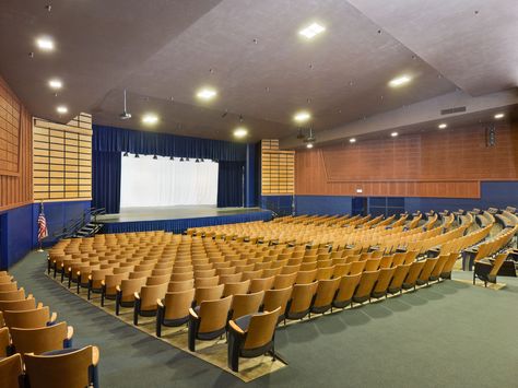 Bend High School Auditorium - Bend, OR High School Auditorium, Bloxburg School, School Auditorium, Twilight Dr, School Decal, Boarding School, Educational Projects, Story Ideas, Outer Banks