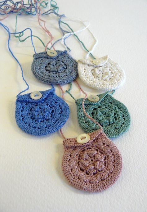 Tiny Crochet Keepsake Necklaces  •  Knit Or Crochet a knit or crochet necklace in under 180 minutes Crocheted Purses, Tiny Crochet, Crochet Shell Stitch, Crochet Pouch, Crochet Bags Purses, Crochet Motifs, Purse Patterns, Crochet Purses, Love Crochet