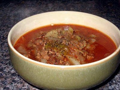 Shoney's® Cabbage Beef Soup.  Their most requested soup and so delicious! Cabbage Beef Soup, Cabbage Beef, Vegan Garden, Beef Cabbage Soup, Easy Cabbage Soup, Beef Cabbage, Hcg Recipes, Beef Soup Recipes, Beef And Cabbage