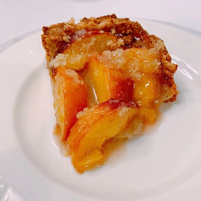 Almond Flour Crust Peach Tart Almond Flour Tart Crust, Easy Peach Pie, Almond Flour Pie Crust, Almond Flour Crust, Oatmeal Flour, Peach Pie Recipes, Peach Tart, Peach Recipes, Tarts Crust