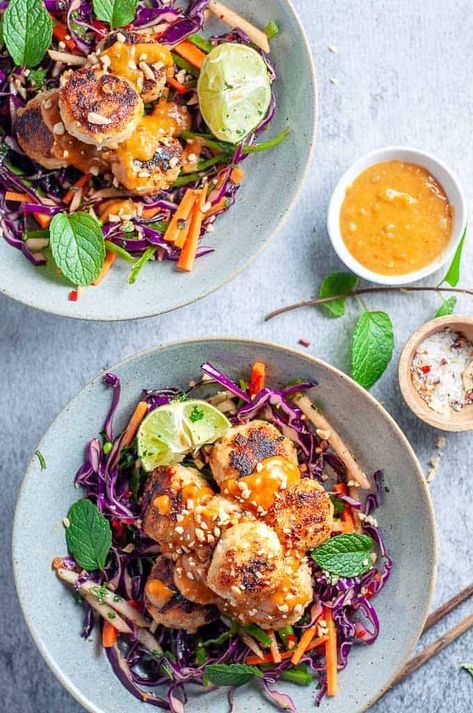 Thai Chicken Meatballs, Healthy Food Swaps, Spicy Peanut Sauce, Asian Slaw, Beef Salad, Spicy Peanuts, Clean Eating Dinner, Thai Chicken, Chicken Meatballs