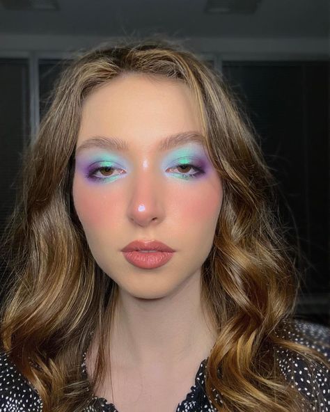 Good Apple Foundation, Apple Foundation, Harry Styles Looks, Iridescent Makeup, Bad Makeup, Milani Cosmetics, Brow Kit, Purple Makeup, Sunset Clouds