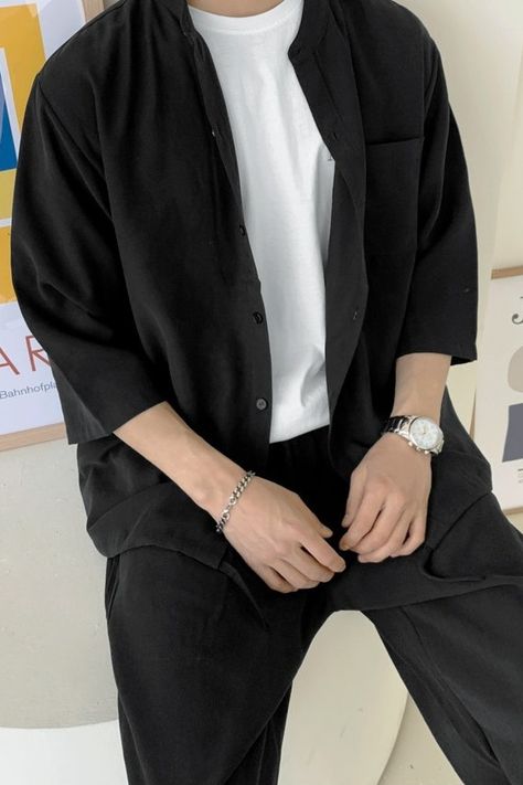 Korean Boy Fashion, Korean Boy Outfit, Hiryu Rin, Black Shirt Outfit Men, Rp Boy, Boys Aesthetic Outfits, Korean Men Fashion, Korean Street Fashion Men, Male Outfit