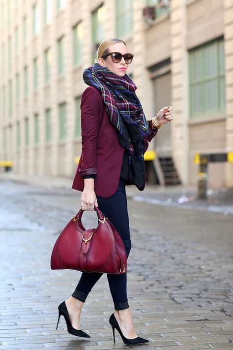 Maroon Blazer Outfit, Brooklyn Blonde, Maroon Blazer, Zara Scarf, Burgundy Blazer, Hello Fashion, Tartan Scarf, Blazer Outfit, Fashion Forever