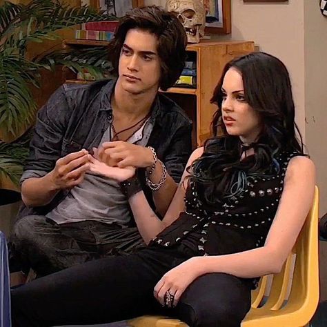 Jade E Beck, Victorious Show, Jade Victorious, Jade And Beck, Empress Sissi, Beck Oliver, Liz Gilles, Victorious Cast, Tv Show Couples