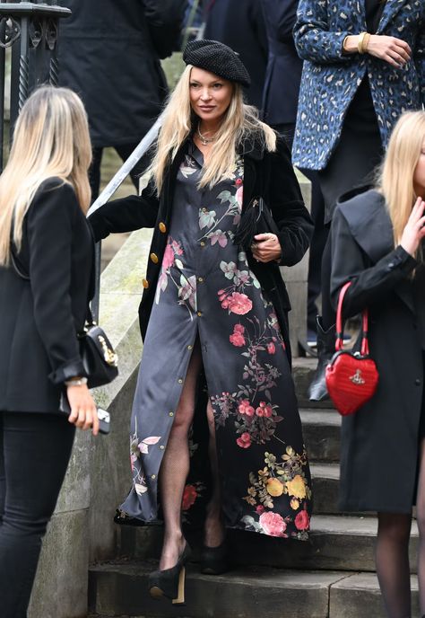 Celebrities Gathered In London For Vivienne Westwood's Memorial Service Lila Grace Moss, Southwark Cathedral, London Cathedral, Georgia May Jagger, London Boutique, Anna Wintour, Elle Fanning, Memorial Service, Alexa Chung