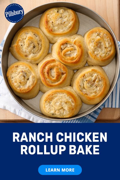 Not sure what to make tonight? This 5-ingredient ranch chicken rollup dinner is the answer. Simply pick up a ready-to-go rotisserie chicken and you'll be on your way to an easy, cheesy roll-up made with Pillsbury Crescents. Make your chicken mix, spread it out on the dough sheet, roll it up, and cut it into 8 equal slices. Bake, cool, and top with green onions for a fresh spark of flavor over the cheesy chicken goodness. Chicken Rollups, Chicken Roll, Pillsbury Recipes, Happy Cooking, Crescent Roll Recipes, Italian Cheese, Buffalo Chicken Dip, Ranch Chicken, Think Food