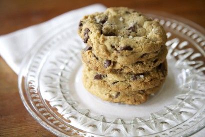 Chocolate Chip Cookies Christmas Deserts For Kids, Mels Kitchen Cafe, Mels Kitchen, Frozen Cookie Dough, Best Chocolate Chip, Perfect Chocolate Chip Cookies, Chewy Chocolate Chip, Chewy Chocolate Chip Cookies, Kitchen Cafe