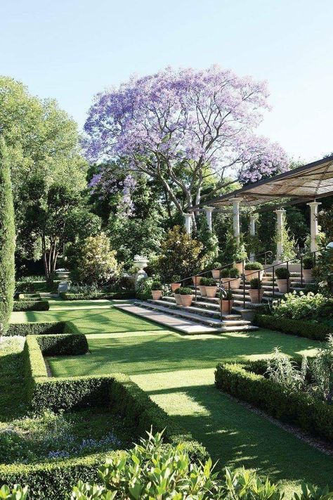 My French Country Home, Luxury Garden, Garden Park, Formal Gardens, French Garden, Garden Pathway, Garden Landscape Design, Gorgeous Gardens, Shade Garden