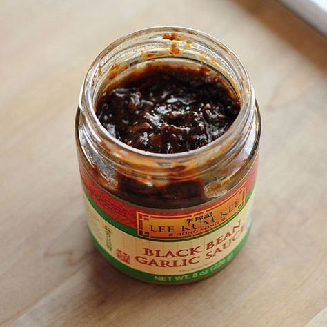 5 Shortcuts to Spice Up Your Dinner Black Bean Garlic Sauce, Panang Curry Paste, Black Bean Paste, Food Reference, 5 Spice, Panang Curry, Sauteed Greens, Bean Sauce, Easy Stir Fry