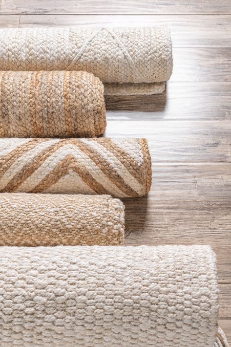 Natural Rugs Living Room, Best Jute Rugs, Soft Jute Rugs, Chunky Jute Rug, Natural Rugs, Jute Round Rug, Loft Bedroom, Natural Jute Rug, Braided Jute Rug