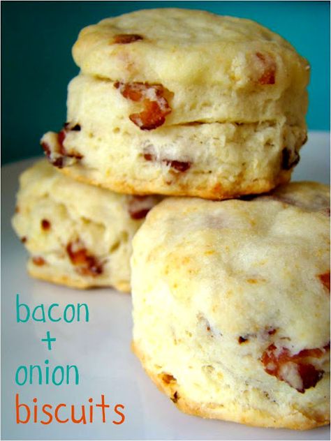 Bacon and Onion Biscuits! Onion Biscuits, Bacon Biscuits, Biscuit Bread, Biscuit Rolls, Biscuits Recipe, Ree Drummond, God Mat, Biscuit Recipe, Finger Food