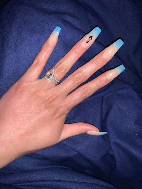 Nails With His Initials Blue, Nails With An R Initial, Nails With Bf Initials French Tip, Blue Nails With Initials, Boyfriends Initials On Nails, B Initial Nails, Bf Initials On Nails, Initial Nails Boyfriend, Nail Inspo With Initial