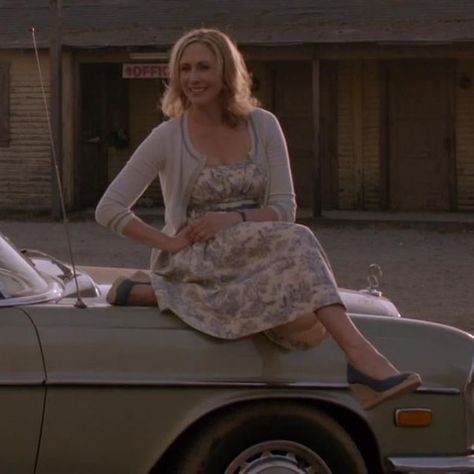 Norma Bates, Vera Farmiga, Bates Motel, Halloween Ideas, Costume Design, American Actress, Horror Movies, Favorite Outfit, I Know