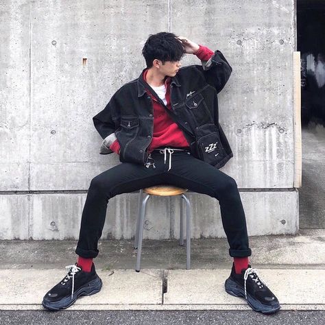 Moda Grunge, Kpop Fashion Men, Western Outfits Men, Urban Apparel, Streetwear Mode, Mens Fashion Classy, Vogue Korea, Mode Inspo, 가을 패션