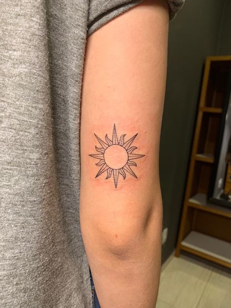 Elbow Sun Tattoos For Women, Sun Tattoo Men Arm, Lower Back Sun Tattoos, Sun On Elbow Tattoo, Sun Tattoo Man, Elbow Tattoo Sun, Sun Tattoos Men, Sun Tattoo Back Of Arm, Sun Tattoo For Men