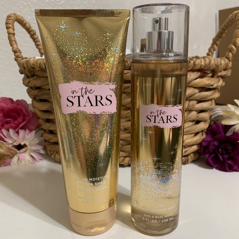 Bath and Body Works “In The Stars” body cream and body spray. Bath And Body Works Into The Stars, Into The Stars Bath And Body Works, In The Stars Bath And Body Works, Ogx Body Wash, Bath And Body Works Spray, Tutorial Eyeliner, Bath N Body Works, Homemade Cosmetics, Bath And Body Work