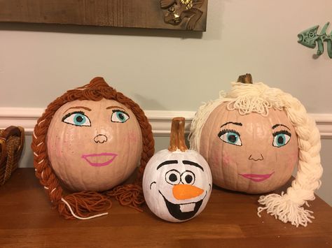 Disney Frozen Pumpkins (Elsa, Anna & Olaf) Anna Pumpkin, Elsa Pumpkin Decorating, Pumkin Carving Frozen, Pumpkin Carving Frozen, Elsa Pumpkin Painting, Elsa And Anna Pumpkin Painting, Frozen Pumpkin Carving, Elsa Pumpkin, Disney Pumpkin Painting