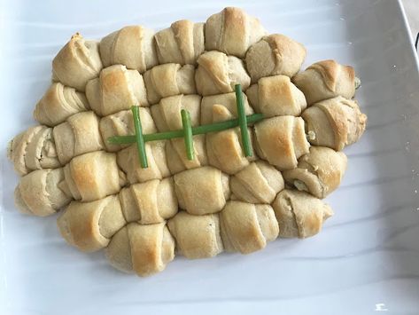 Boursin Cheese Crescent Rolls, Boursin Cheese Appetizers Crescent Rolls, Boursin Crescent Rolls, Pillsbury Crescent Appetizers, Boursin Cheese Appetizers, Crescent Roll Bake, Boursin Recipes, Crescent Roll Appetizers, Super Bowl Party Food