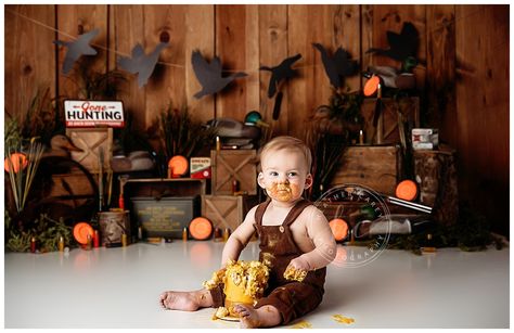 Designer Spotlight! @heathercareyphotography Celebrate with 50% off all backdrops designed by Heather! CODE: HC50 Shop here: www.hsdbackdrops.com/collections/heather-carey-photography Featured backdrop: Duck Hunting Offer ends Sunday, 5/5/24 at 11:59pm PST. . . . . . . #cakesmashshoot #cakesmashphotos #cakesmashoutfit #cakesmashsession #cakesmashphotoshoot #cakesmashphotography #cakesmashinspiration #cakesmashboy #hsdbackdrops #huntingcakesmash #duckhunting #ducks #huntingbackdrops #bac... Duck Hunting Cakes, Hunting Photography, Cake Smash Inspiration, Hunting Cake, Duck Cake, Cake Smash Backdrop, Smash Cake Boy, Cake Smash Photography, Smash Cake Photoshoot