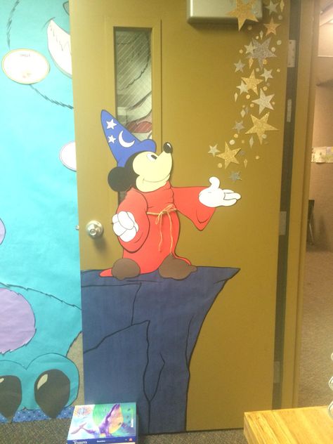 Disney's Mickey Mouse Classroom Door Decoration Idea. Disney Window Decoration Resorts Ideas, Disney World Classroom, Mickey Mouse Classroom Door, Disney Window Decoration Ideas, Mickey Mouse Classroom Theme, Disney Door Decorations Classroom, Disney Classroom Door, Disney Homecoming, Mickey Classroom