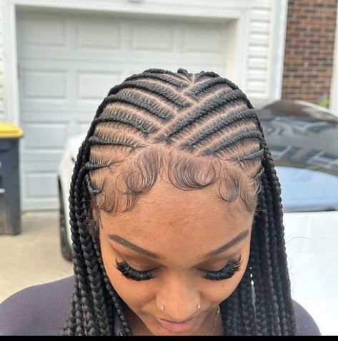 Braids That Go Back, Cross Cross Fulani Braids, Fulani Braids Pattern, Fulani Braid Pattern, Hair Braid Designs, Hair Braid Patterns, Lemonade Braids Hairstyles, Short Box Braids Hairstyles, Braided Hairstyles For Black Women Cornrows