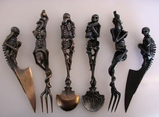 Spoons And Forks, Gothic Furniture, Goth Home Decor, Goth Decor, Goth Home, Style Baroque, Gothic Home, Gothic Decor, Gothic Home Decor