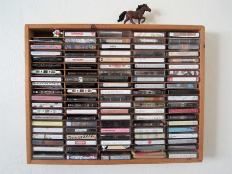 Extra Bedroom Ideas, Cassette Tape Wall, Cassette Tape Storage, Downstairs Bedroom, Vinyl Room, Beatles Poster, Tape Wall, Cassette Deck, Diy Display