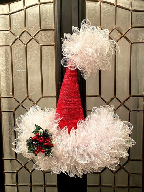 Pantry Closet Door, Deco Mesh Christmas Wreath, Mesh Christmas Wreath, Deco Mesh Christmas Wreaths, Christmas Mesh Wreaths, Pantry Closet, Christmas Card Set, Closet Door, Adult Crafts