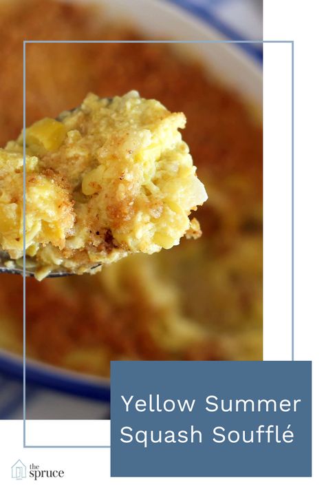 Yellow Squash Souffle Recipes, Squash Souffle Casserole, Squash Souffle Recipes, Squash Souffle, Southern Squash Casserole, Mashed Squash, Summer Squash Casserole, Yellow Summer Squash, Souffle Recipes