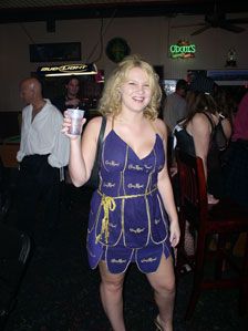 I am looking for instructions on how to make a Dress out of Crown Royal bags? I saw a girl with one at a Halloween party! She said it was a toga but it looked like a dress. Anything But Clothes Party Ideas, Crown Royal Diy, Anything But Clothes Party, Crown Bag, Crown Royal Crafts, Anything But Clothes, Crown Royal Quilt, Horse Halloween, Purple Cloth