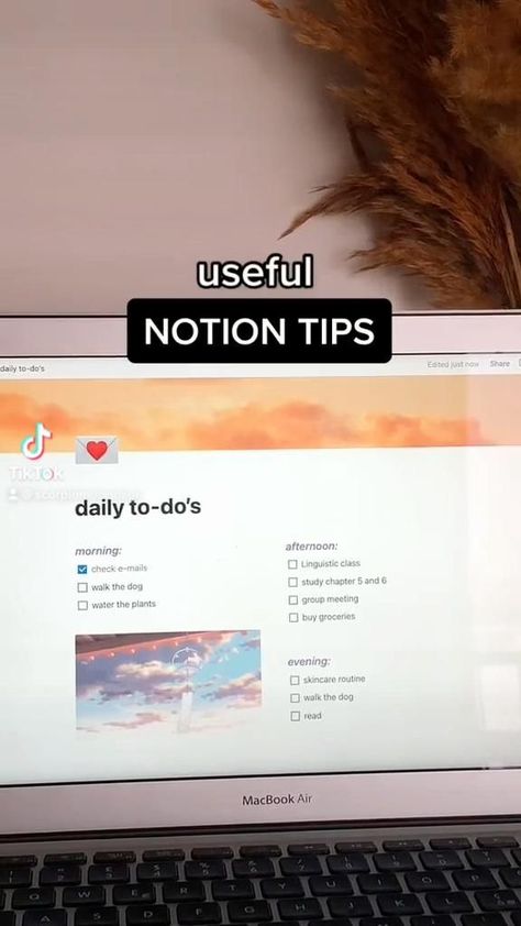 #Journal_Art #Notion_Tips #Notion_Inspiration #Notion_Dashboard Notion Tips, School Survival Kits, Student Life Hacks, Group Of Dogs, Personal Organization, School Survival, Be More Productive, Bullet Journal Art, Buying Groceries