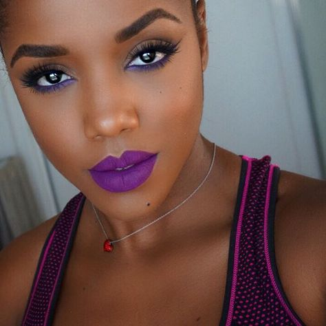 They're Real Purple Push Up Liner by @benefitcosmetics for the wing and waterline smudged with some purple shadow  (Forgot the @colourpopcosmetics lippie name if I remember I'll post on snapchat) #benefitprettycommittee #killercolors #ellarie Lipstick Black Women, Lipstick Dark Skin, Pale Lipstick, Purple Shadow, Deep Red Lipsticks, Matte Lipstick Colors, Lipstick For Dark Skin, Light Pink Lip Gloss, Lip Jelly