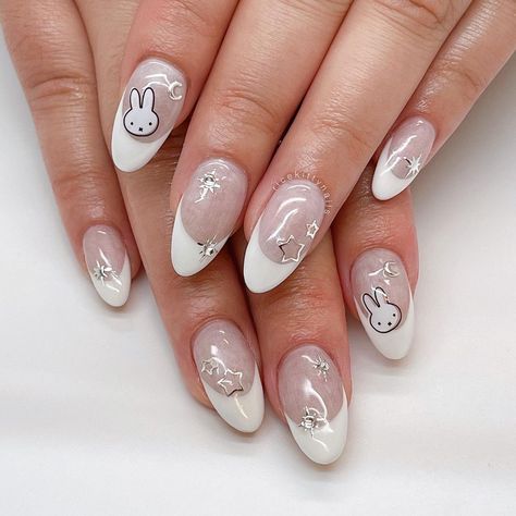 Pochacco Nails, White Nails French, Almond Nails White, Rabbit Nail Art, Cutesy Nails, Snoopy Nails, Nails French Tips, Nail Decals Designs, Nail Art Idea