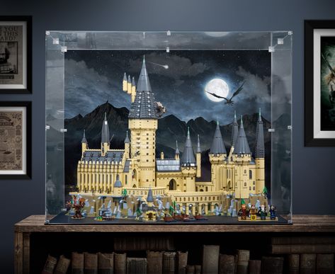 ⚡🎂 Happy Birthday, Harry Potter! 🎉✨ Harry Potter Lego Display Ideas, Lego Collection Display Harry Potter, Harry Potter Wand Stand, Lego Hogwarts Castle Display, Lego Harry Potter Diagon Alley, Lego Display Case, Harry Potter Lego Hogwarts, Lego Hogsmeade, Harry Potter Display