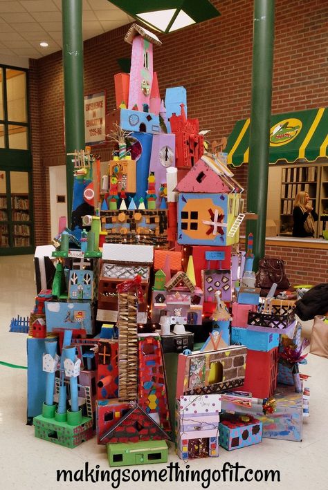 Fifth Grade Art, Cardboard City, Color Drawing Art, Cardboard Sculpture, Jr Art, Paper Collage Art, Art Students, Elementary Art Projects, Cardboard Art