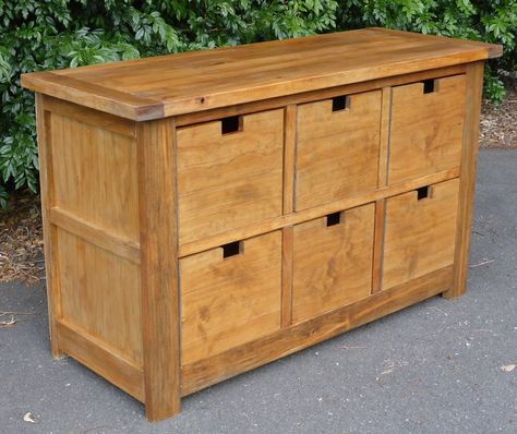 Build a Dumpster Dresser from 2x4s | Free and Easy DIY Project and Furniture Plans Dresser Plans, Diy Projects Plans, Woodworking Plans Pdf, Building Furniture, Diy Dresser, Diy Holz, Woodworking Plans Free, Woodworking Furniture, Woodworking Projects Diy