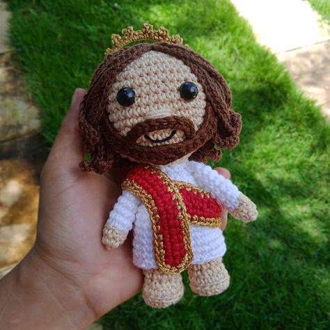 Crochet Christian, Christian Crochet, Happy Bible Quotes, Jesus Is My Friend, Funny Christian Quotes, Jesus Christ Illustration, Jesus Saves Bro, Jesus Drawings, Easy Crochet Animals